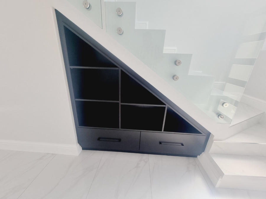 4 Bedroom Property for Sale in Sandown Western Cape